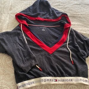 Tommy Hilfiger women’s top. Large. Blue,Red,White.